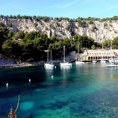 Cassis, 3 Avec Terrasse Apartamento Cassis